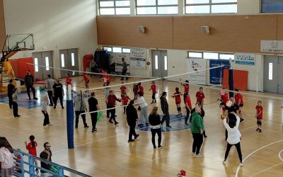 Χριστουγεννιάτικες στιγμές χαράς στις ακαδημίες Βόλεϊ της Νίκης Αμαρουσίου (video)